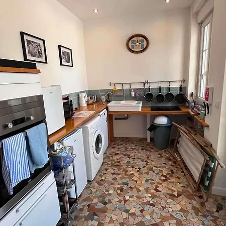 Pet Friendly & Accessible 3-bed Sleeps 6 Holiday home