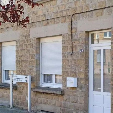 Holiday home Pet Friendly & Accessible 3-bed Sleeps 6 *